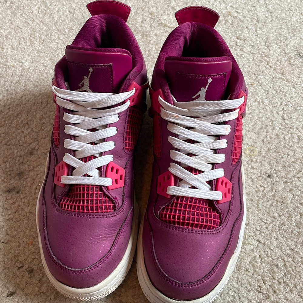 Jordan 4s Valentine’s day